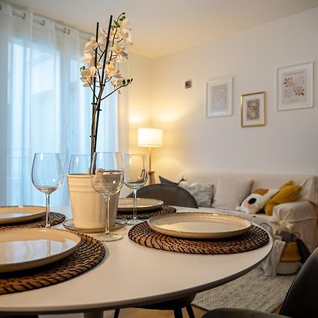 Maison Blanche: Appartamento Elegante Con Parcheggio Privato Mantoue Extérieur photo